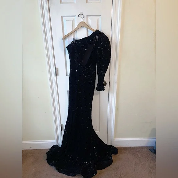 very glitter dress MACloth Mermaid Halter Sequin Long Prom Dress Black Formal Evening Gow main image 1